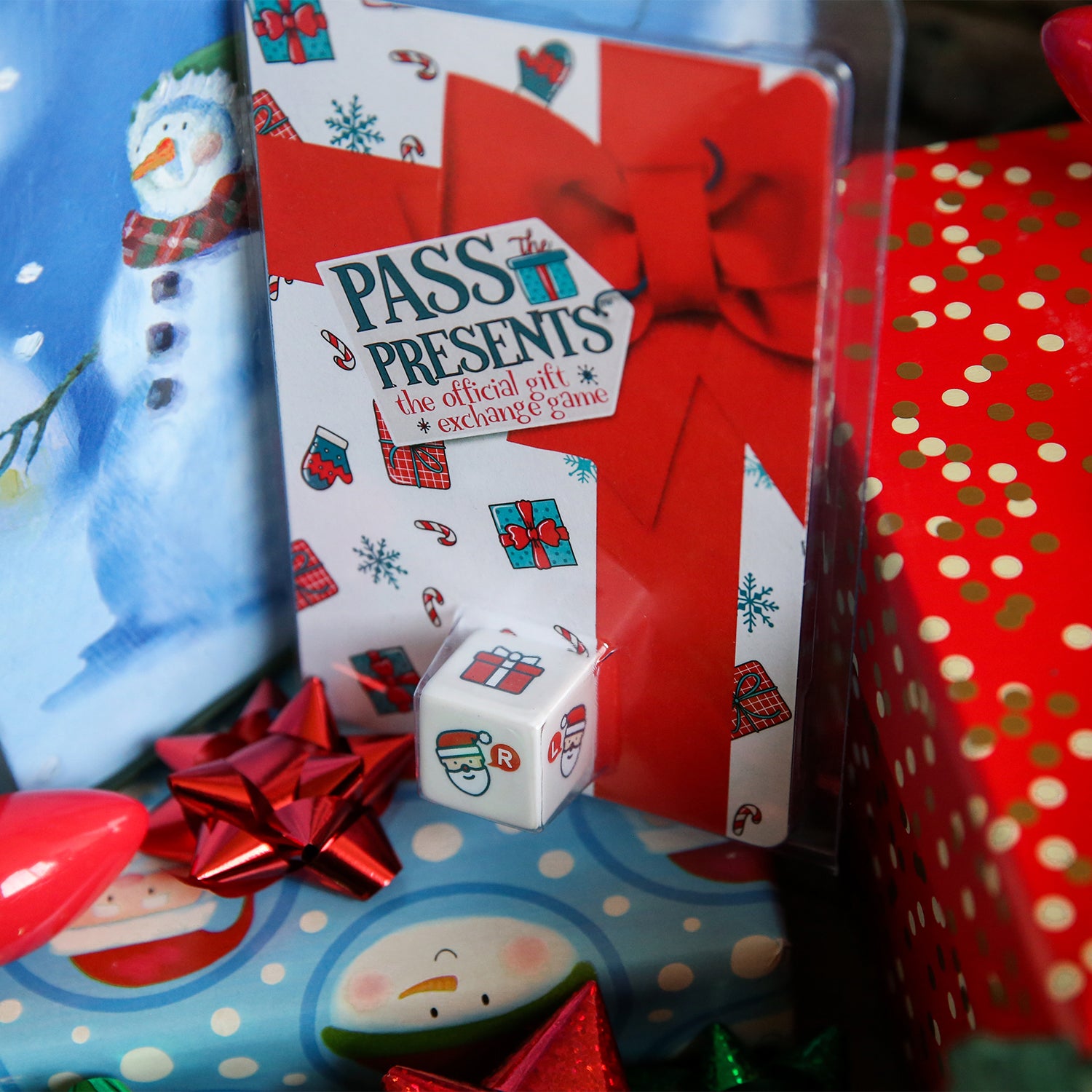 PASS THE PRESENTS® GIFT EXCHANGE GAME