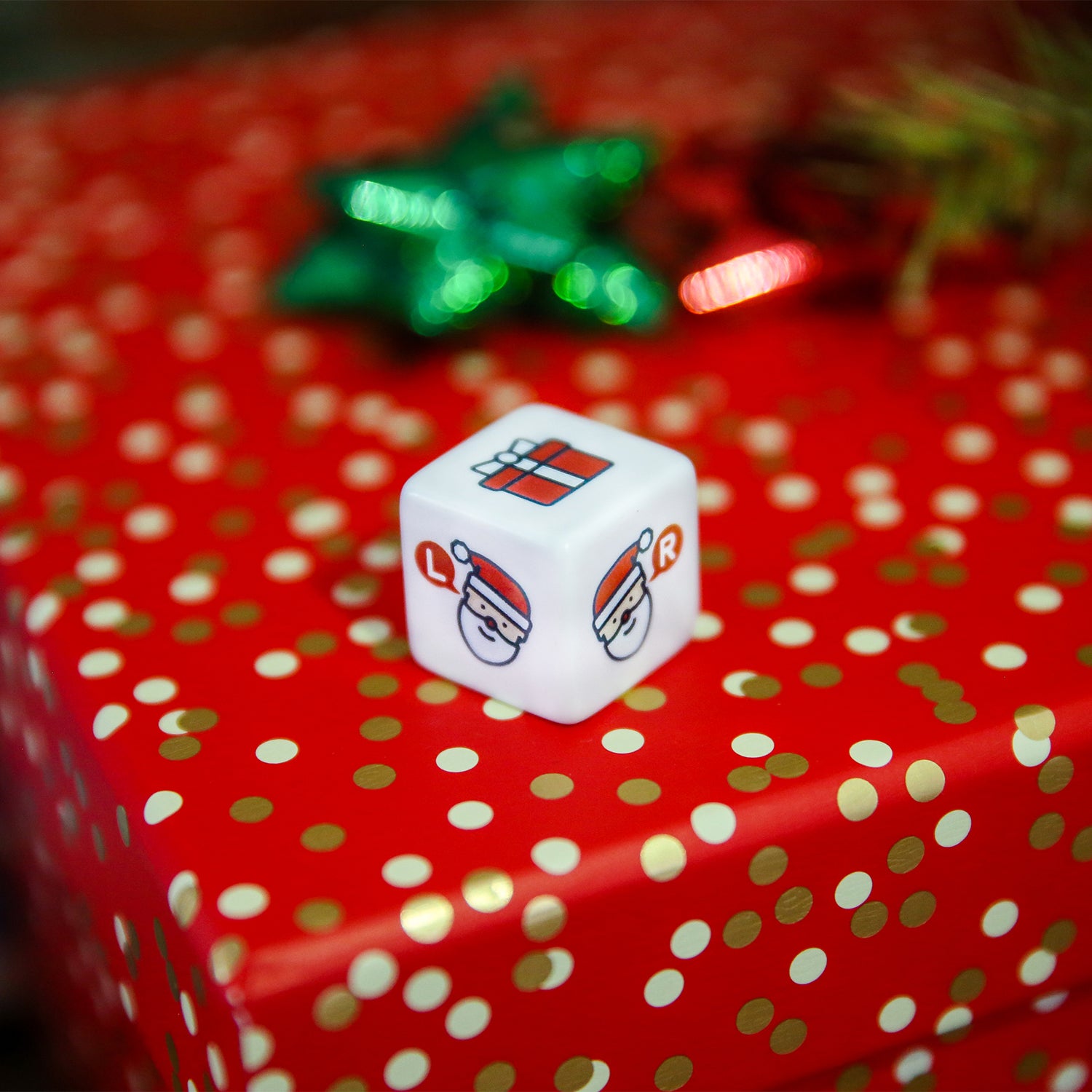 PASS THE PRESENTS® GIFT EXCHANGE GAME